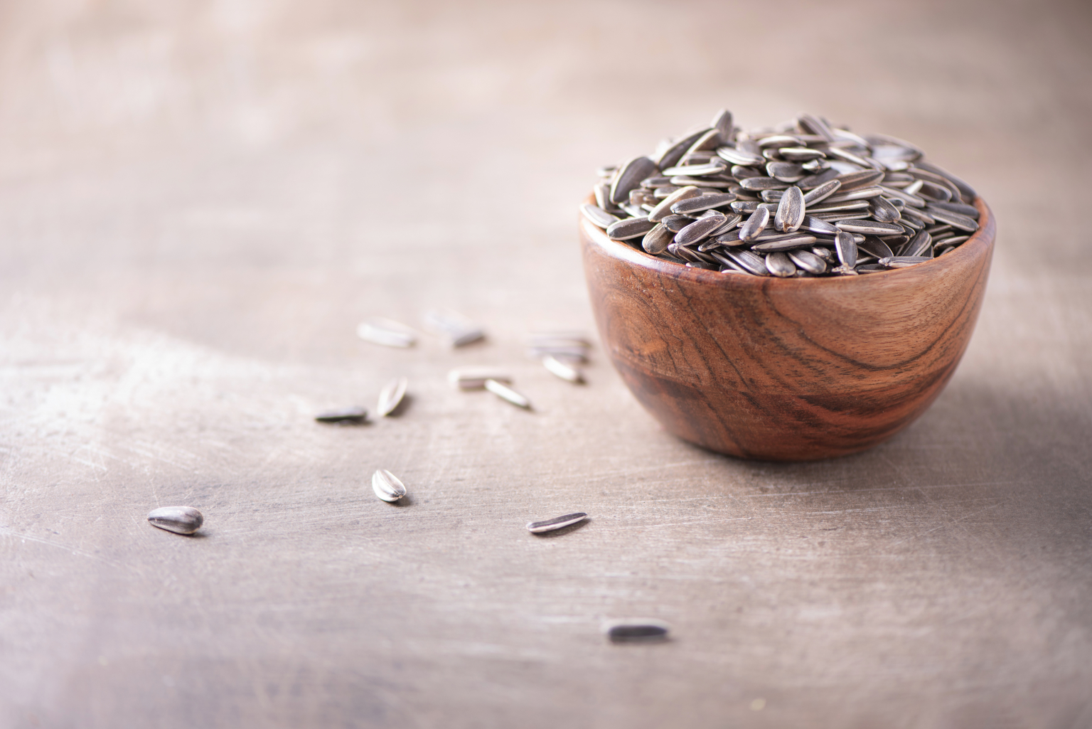 Are Sunflower Seeds Keto? Carbs, Benefits, Drawbacks Dr. Robert Kiltz